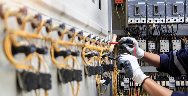 Professional Electrician technician working in Lumber City, GA